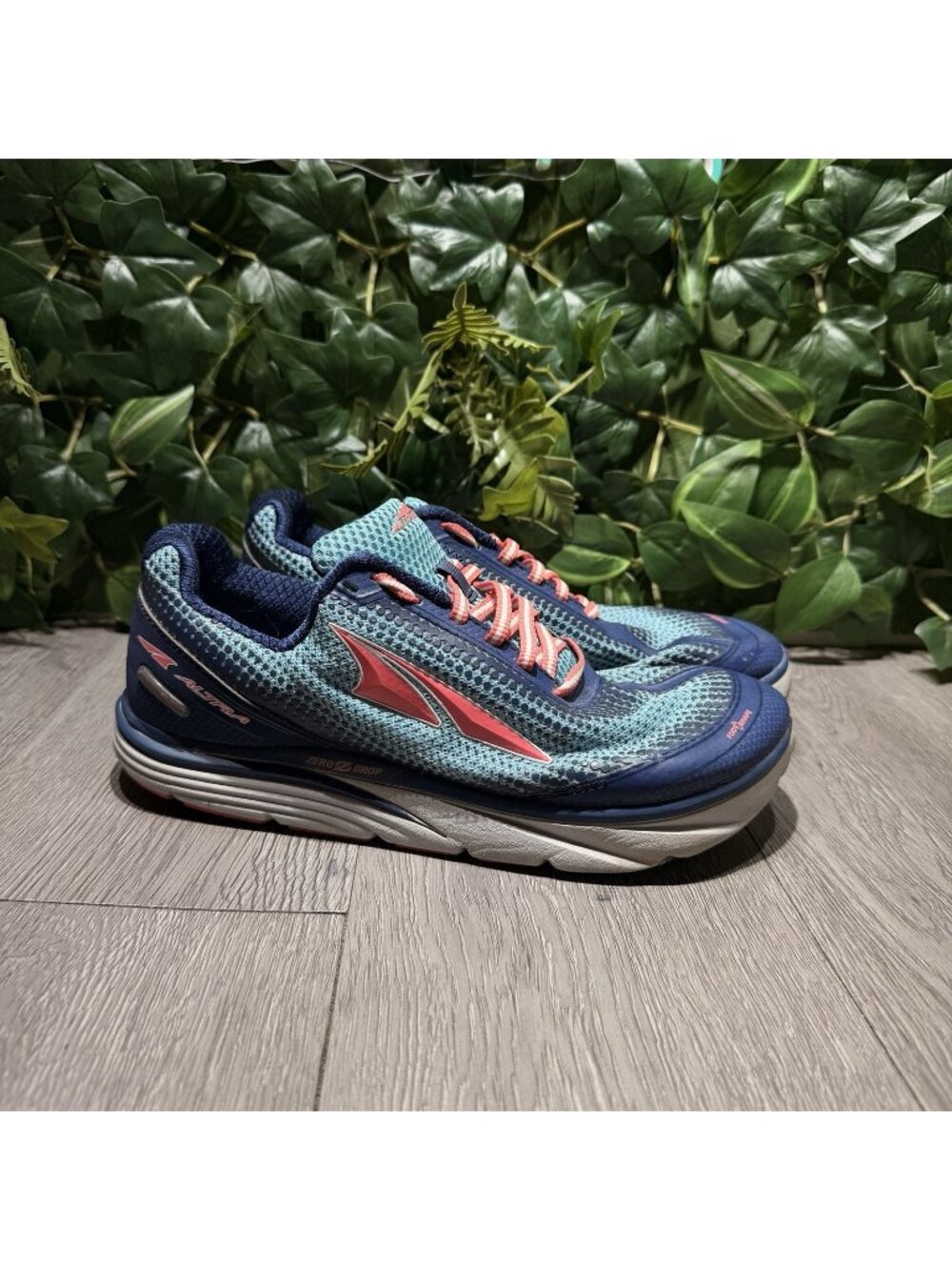Altra Torin 3 Shoes Womens Size 9.5 Running Sneakers Blue Teal Pink